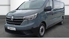 Grau Gebraucht 2023 Renault Trafic Life Van | 23.490 €