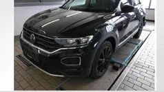 Deep black perleffekt Gebraucht 2021 VW T-Roc Sport SUV | 23.940 € (Fairer Preis)
