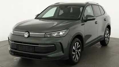 Cipressino grün metallic Neu 2026 VW Tiguan Life SUV | 38.995 € (Fairer Preis)
