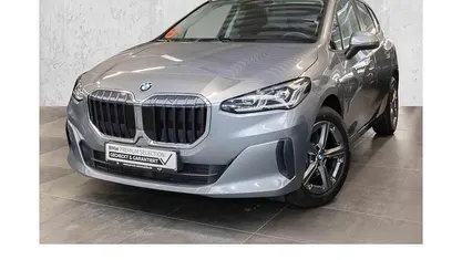 Gebraucht BMW 218 Active Tourer Sport Line 150 PS (110 kW) 2023 Grau Van / Kleinbus
