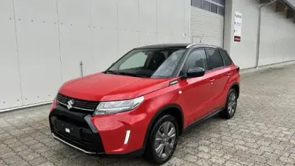 Neu Suzuki Vitara Comfort 110 PS (80 kW) 2026 Schwarz SUV