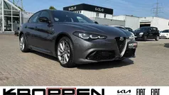 Grau Gebraucht 2023 Alfa Romeo Giulia Ti Limousine | 39.990 € (Superpreis)