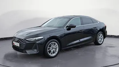 Gebraucht Audi A5 Ambiente 204 PS (150 kW) 2025 Schwarz Limousine