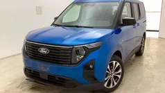Blau Gebraucht 2023 Ford Tourneo Courier Titanium Van / Kleinbus | 24.990 € (Fairer Preis)
