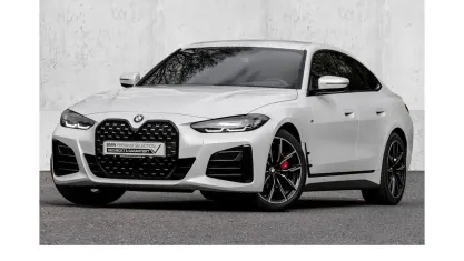 Gebraucht BMW 430 M Sport 245 PS (180 kW) 2023 Weiß Coupé