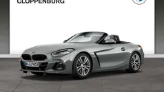 Grau Gebraucht 2024 BMW Z4 M Sport Cabrio | 41.950 € (Fairer Preis)