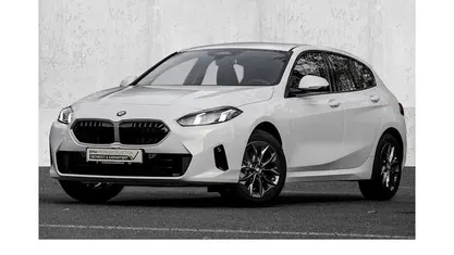 Weiß Gebraucht 2024 BMW 120 Shadowline Kleinwagen | 30.480 € (Superpreis)