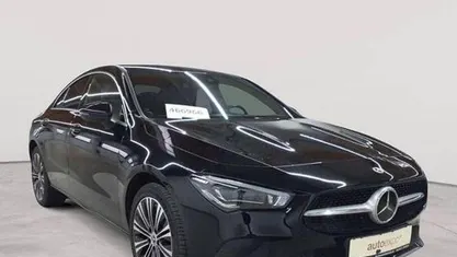 Gebraucht Mercedes CLA250e Progressive 160 PS (117 kW) 2022 Nachtschwarz Limousine