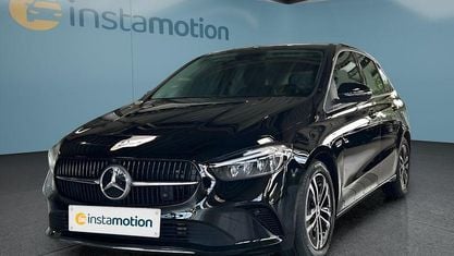 Gebraucht Mercedes B180 116 PS (85 kW) 2024 Schwarz Van / Kleinbus