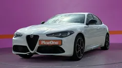 Weiß Gebraucht 2024 Alfa Romeo Giulia Premium Limousine | 35.930 € (Fairer Preis)