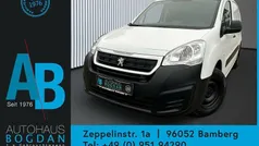 Gebraucht 2018 Peugeot Partner Premium Van | 12.990 € (Fairer Preis)