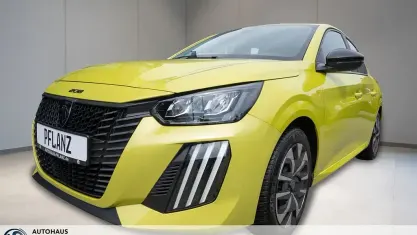 Gebraucht Peugeot 208 Active 75 PS (55 kW) 2024 Gelb Kleinwagen