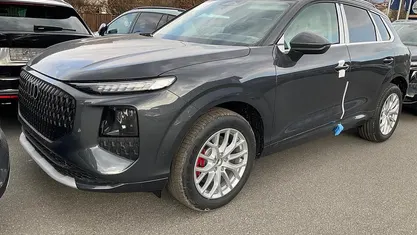 Gebraucht Audi Q3 204 PS (150 kW) 2026 SUV