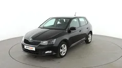 Schwarz Gebraucht 2016 Skoda Fabia Ambition Limousine | 8.310 € (Fairer Preis)