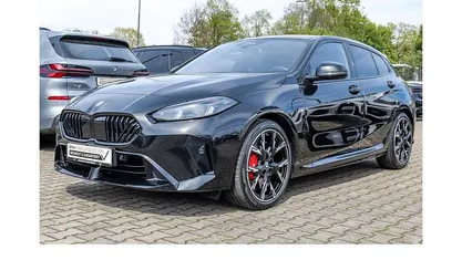 Gebraucht BMW 120 M Sport 156 PS (114 kW) 2025 Schwarz Kleinwagen