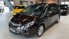 Mahogany brown (p2/so) Gebraucht 2015 Opel Zafira Tourer Style Van / Kleinbus | 10.480 € (Fairer Preis)