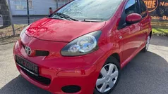 Rot Gebraucht 2009 Toyota Aygo Cool Kleinwagen | 1.990 € (Guter Preis)