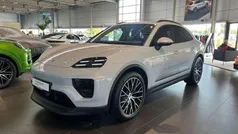 Grau Gebraucht 2024 Porsche Macan SUV | 91.800 € (Superpreis)