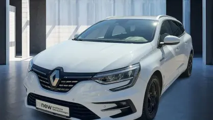 Usata Renault Mégane GrandTour Intens 140 CV (102 kW) 2022 Bianco Station wagon