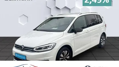 Gebraucht VW Touran Comfortline 150 PS (110 kW) 2025 Weiss Van / Kleinbus