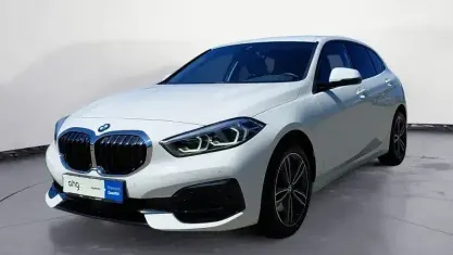 Gebraucht BMW 118 Sport Line 136 PS (100 kW) 2022 Weiß Limousine