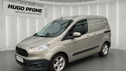 Grau Gebraucht 2017 Ford Transit Trend Kombi | 8.240 € (Teuer)