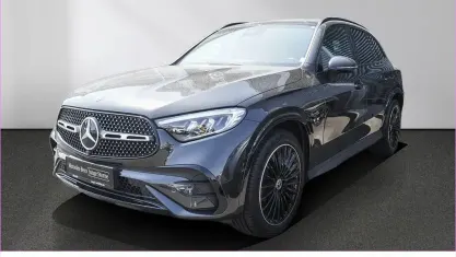 Gebraucht Mercedes GLC220 AMG 197 PS (144 kW) 2025 Grau SUV