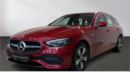 Gebraucht Mercedes C300e Avantgarde 204 PS (150 kW) 2025 Rot Limousine