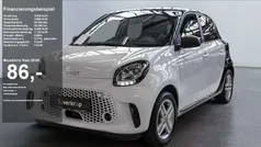 Karosserie in white Gebraucht 2021 Smart ForFour Electric Drive Passion Limousine | 10.960 € (Fairer Preis)