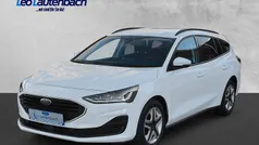 Frozen white Gebraucht 2022 Ford Focus Cool & Connect Limousine | 16.250 € (Fairer Preis)