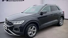 Gebraucht 2024 VW T-Roc Life SUV | 32.590 € (Fairer Preis)