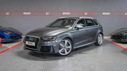 Gebraucht Audi RS3 Comfort 367 PS (269 kW) 2016 Limousine