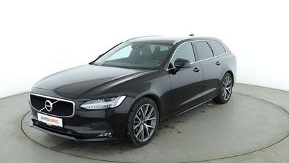 Gebraucht Volvo V90 Momentum 190 PS (139 kW) 2019 Schwarz Kombi