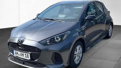 Grau Gebraucht 2024 Mazda 2 Center-Line Limousine | 19.990 € (Fairer Preis)