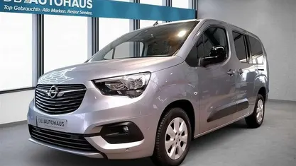 Gebraucht Opel Combo Life Elegance 131 PS (96 kW) 2021 Silber Van / Kleinbus