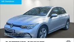 Gebraucht 2021 VW Golf VIII Life Limousine | 16.950 € (Fairer Preis)
