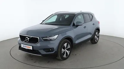 Usata Volvo XC40 Momentum 163 CV (119 kW) 2021 Grigio SUV