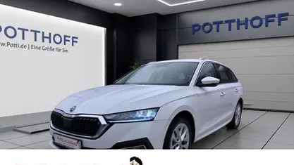 Gebraucht 2023 Skoda Octavia Style Kombi | 21.577 € (Guter Preis)