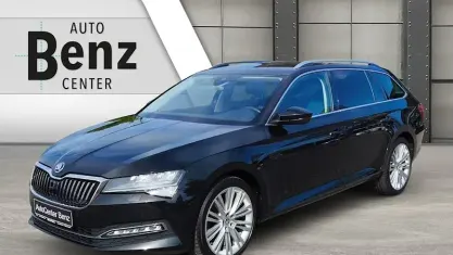 Gebraucht Skoda Superb Style 200 PS (147 kW) 2023 Schwarzmagic perleffekt (metallic) Kombi