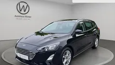 Schwarz Gebraucht 2019 Ford Focus Cool & Connect Kombi | 15.499 € (Fairer Preis)