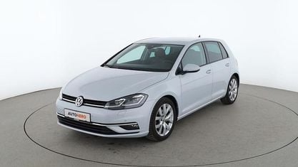 Gebraucht VW Golf VII Highline 2018 Weiß Limousine