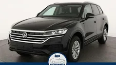 Grenadillschwarz metallic Neu 2025 VW Touareg SUV | 57.995 € (Superpreis)