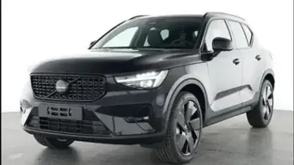 Gebraucht Volvo XC40 Plus 163 PS (119 kW) 2025 Schwarz SUV
