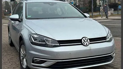 Gebraucht VW Golf VII Comfortline 150 PS (110 kW) 2020 Kombi