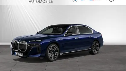 Gebraucht BMW M760e Executive 571 PS (419 kW) 2025 Limousine