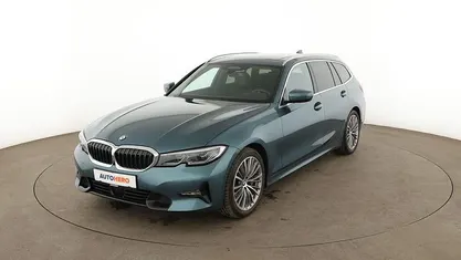 Gebraucht BMW 330 Sport Line 265 PS (194 kW) 2020 Blau Kombi