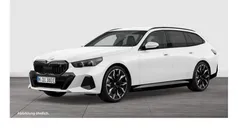 Weiß Neu 2025 BMW i5 M Sport Kombi | 85.190 € (Fairer Preis)