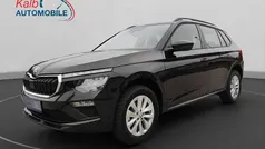 Blackmagic perleffekt Neu 2024 Skoda Kamiq Drive SUV | 21.888 € (Fairer Preis)
