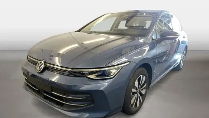 Second-hand VW Golf VIII Goal 150 CP (110 kW) 2025 Albastru Berlinǎ