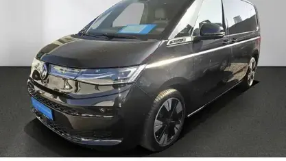 Usata VW Multivan Style 218 CV (160 kW) 2023 Monovolume